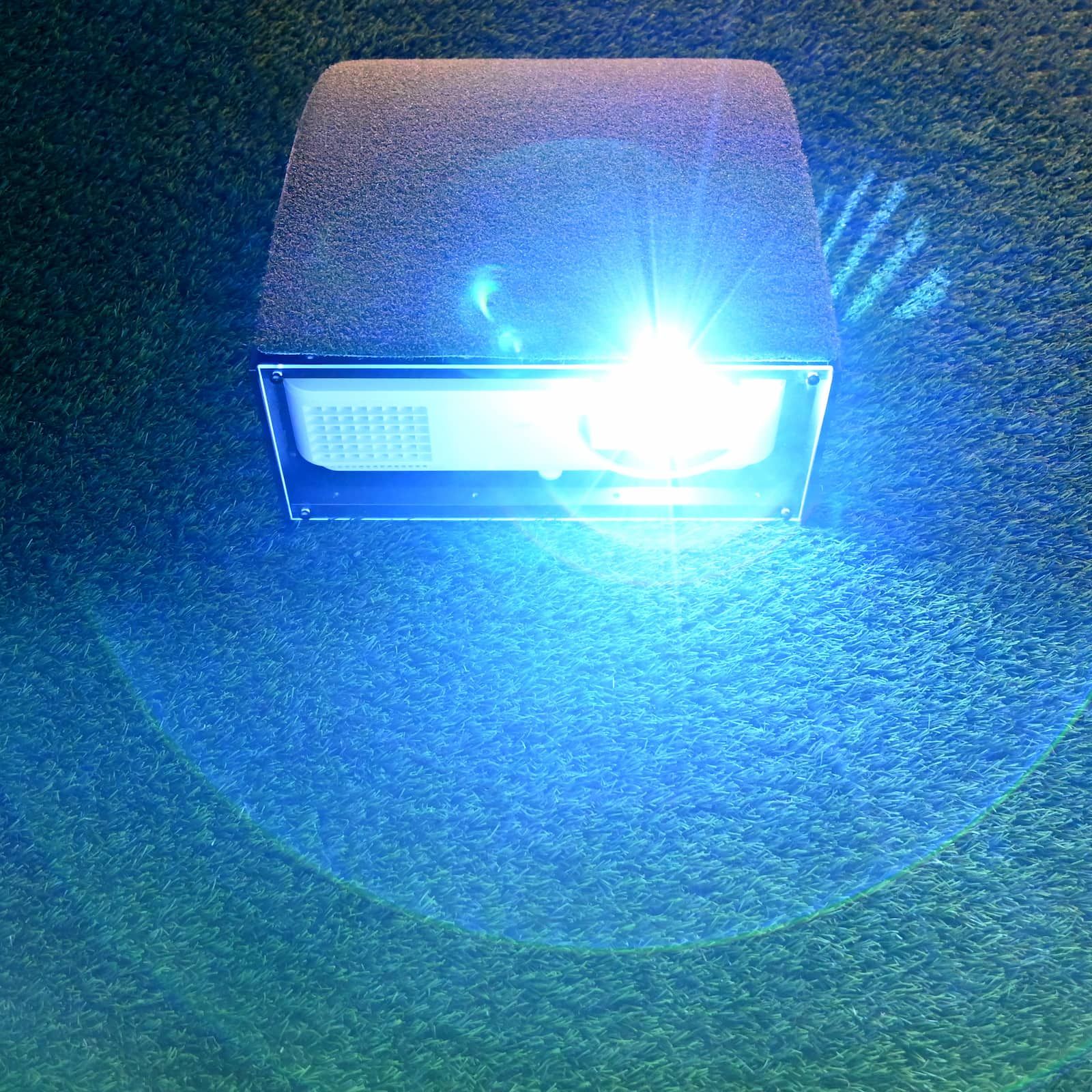 Carl’s Place Floor Mounted Projector Case