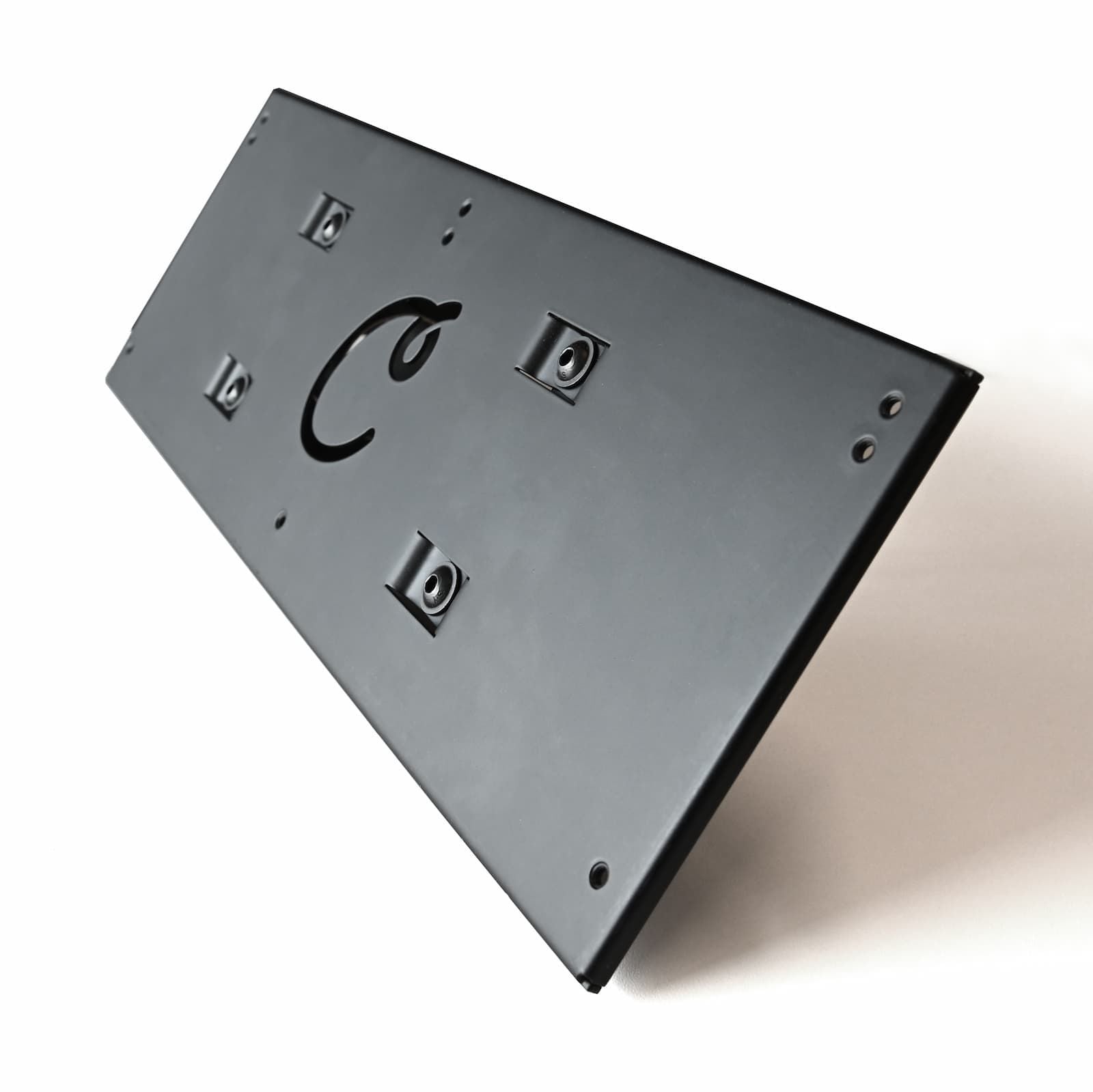 Carl’s Place Frame Mount for Uneekor QED, EYE XO, and EYE XO2